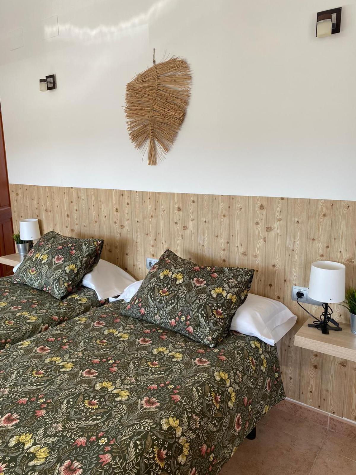 פואבלה דה וייבונה Hostal Espai Mediterrani מראה חיצוני תמונה