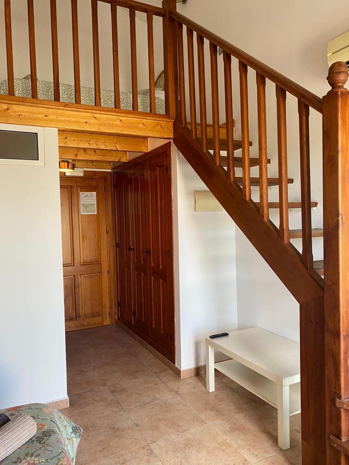 פואבלה דה וייבונה Hostal Espai Mediterrani מראה חיצוני תמונה