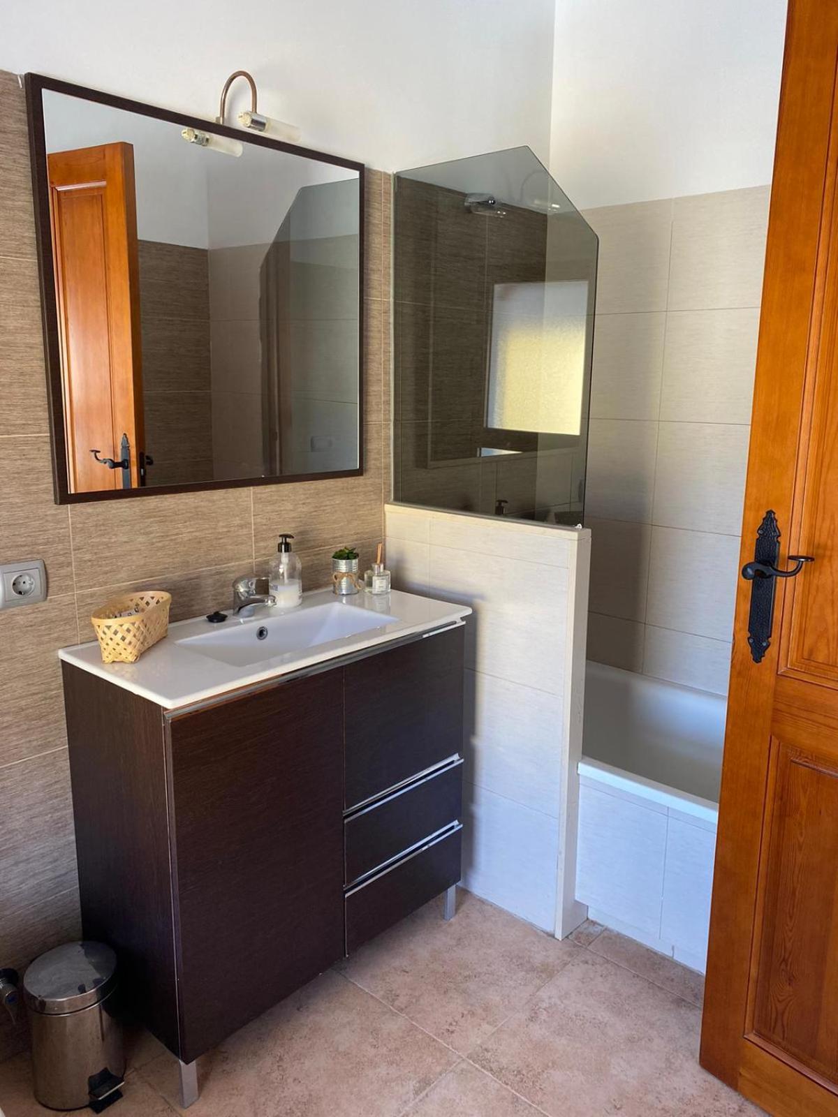 פואבלה דה וייבונה Hostal Espai Mediterrani מראה חיצוני תמונה