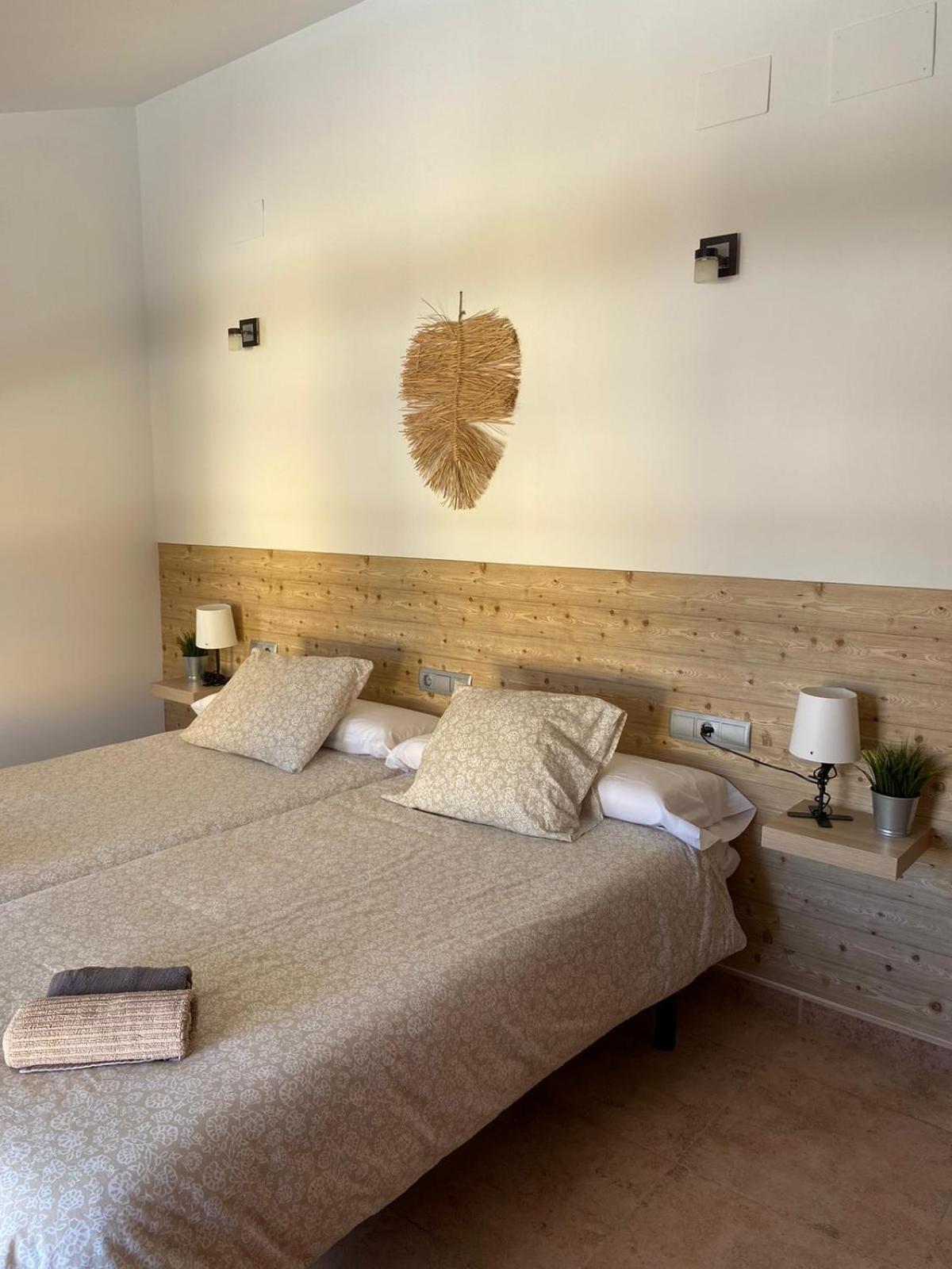 פואבלה דה וייבונה Hostal Espai Mediterrani מראה חיצוני תמונה