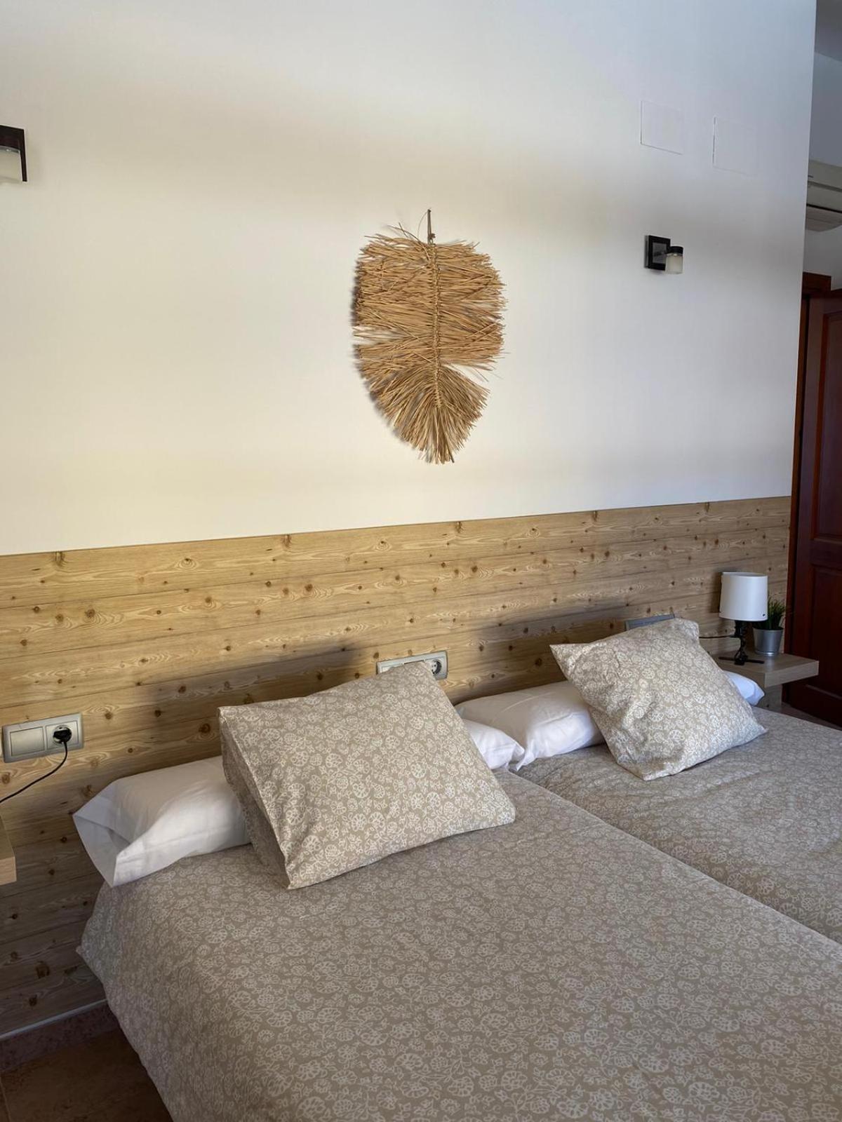 פואבלה דה וייבונה Hostal Espai Mediterrani מראה חיצוני תמונה